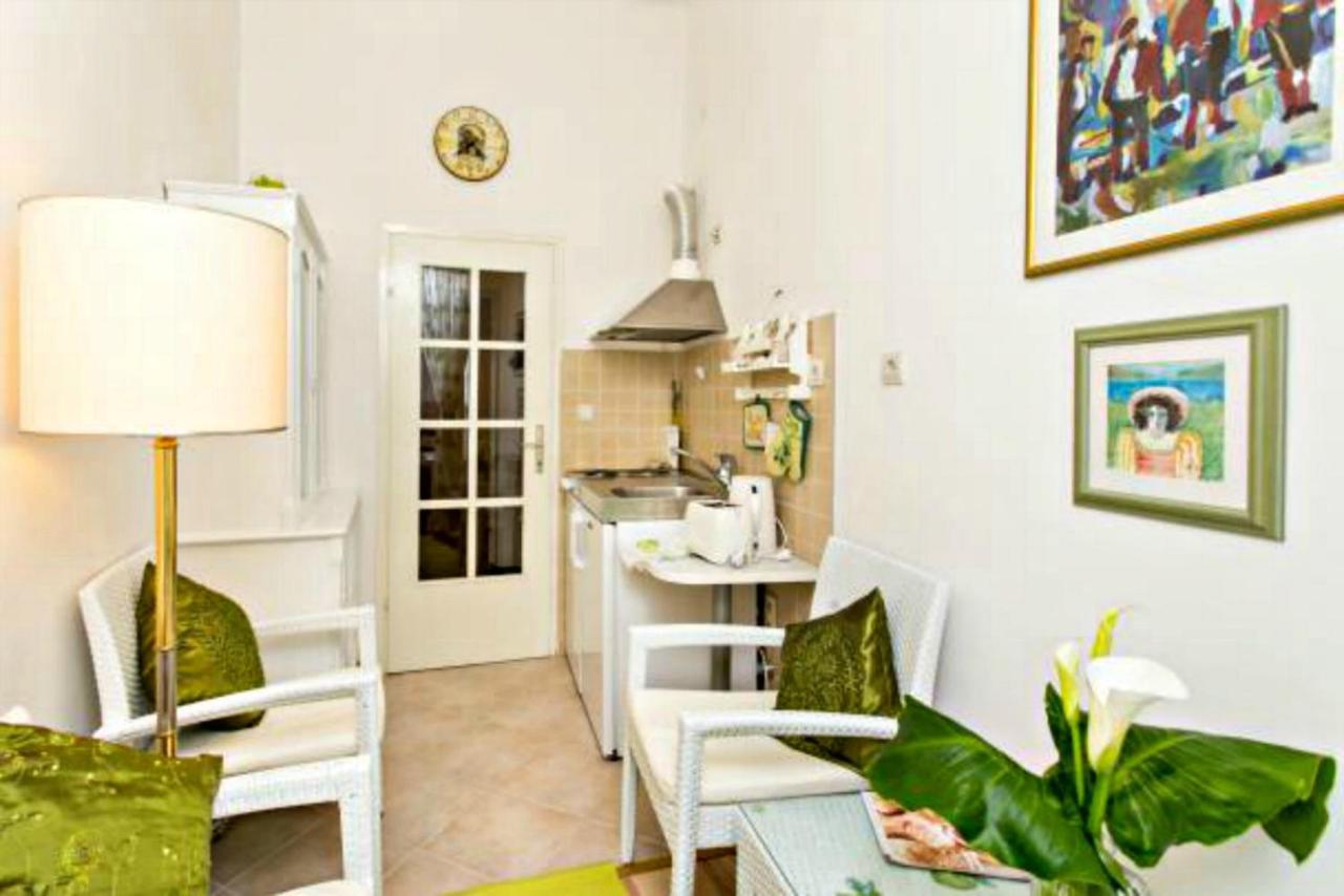 Apartments Adriana Flora Dubrovnik Exterior photo