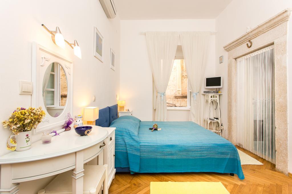 Apartments Adriana Flora Dubrovnik Room photo